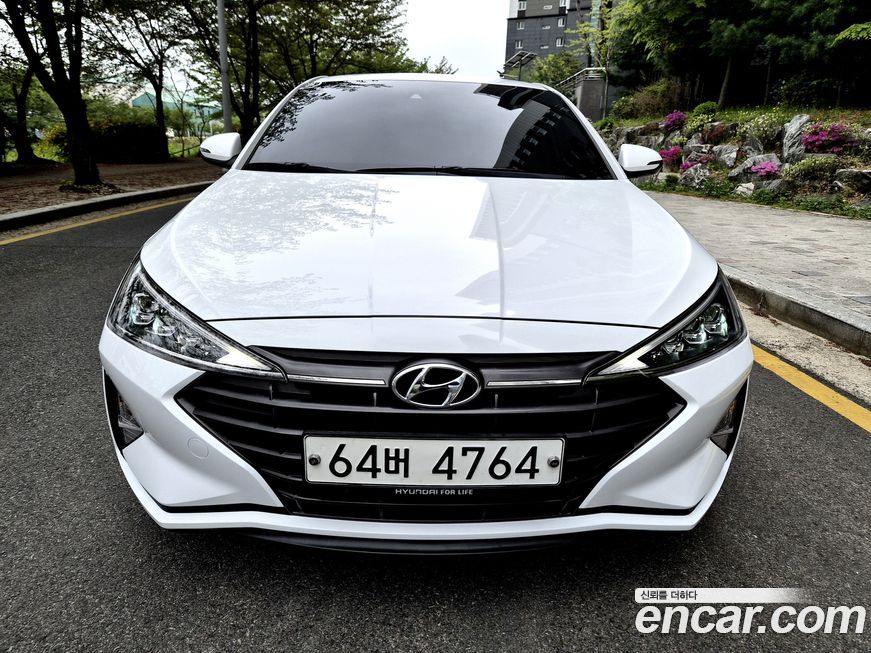 Hyundai AVANTE 2019