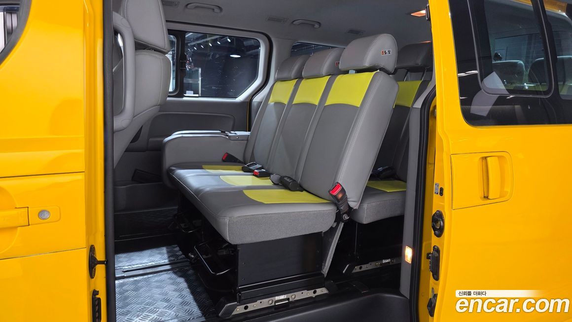 Hyundai Starex 2016