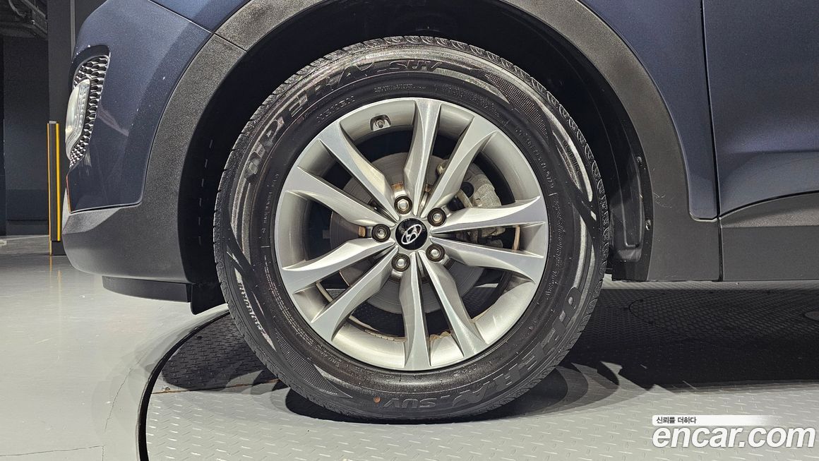 Hyundai Santafe 2015