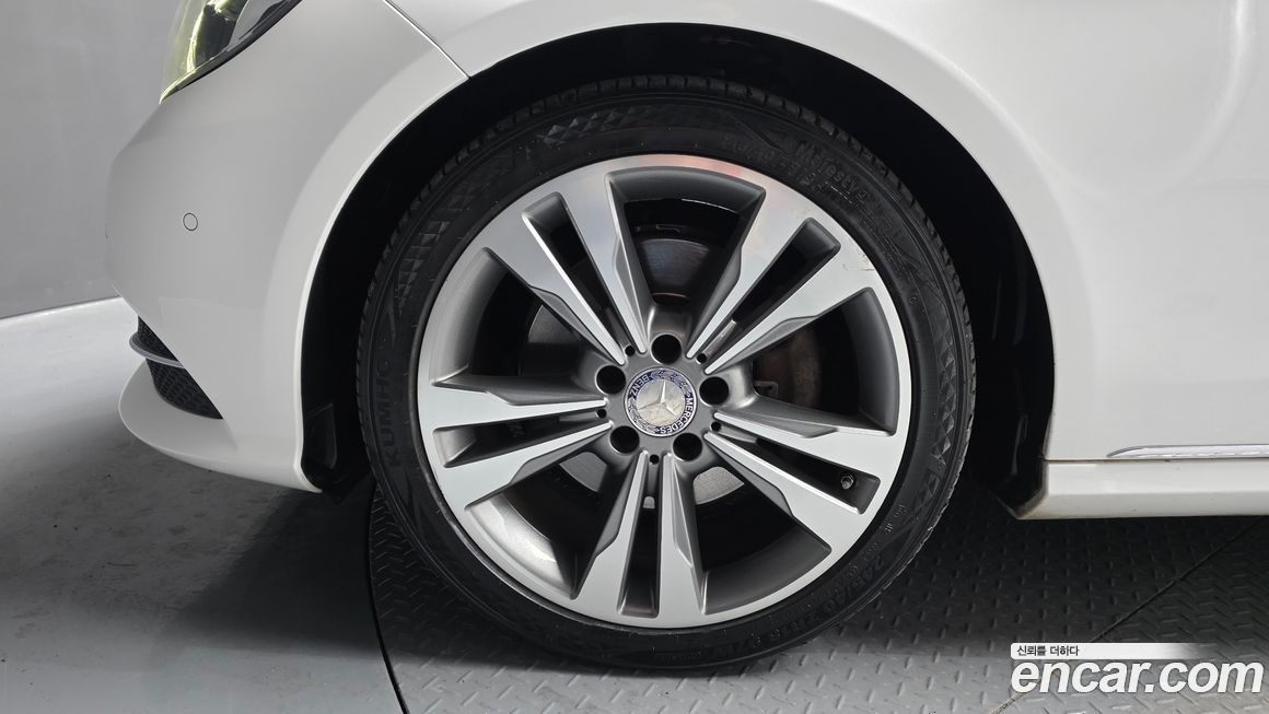 Mercedes-Benz E-Class 2014