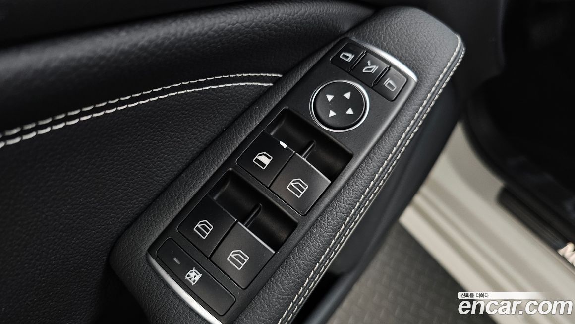 Mercedes-Benz CLA-Class 2015