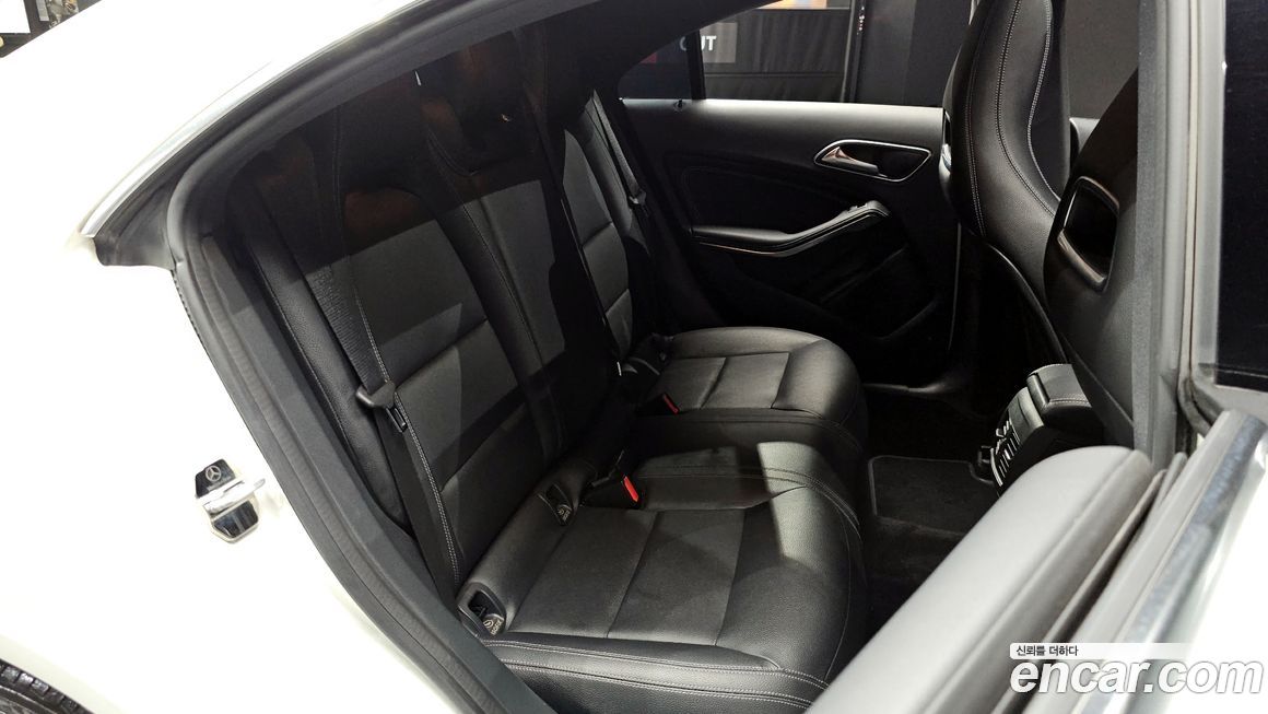 Mercedes-Benz CLA-Class 2016