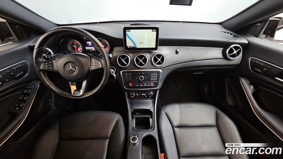 Mercedes-Benz CLA-Class 2015