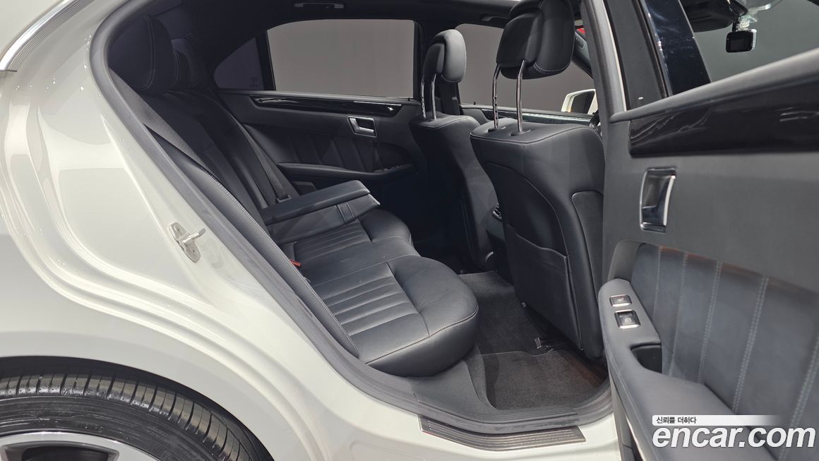 Mercedes-Benz E-Class 2014