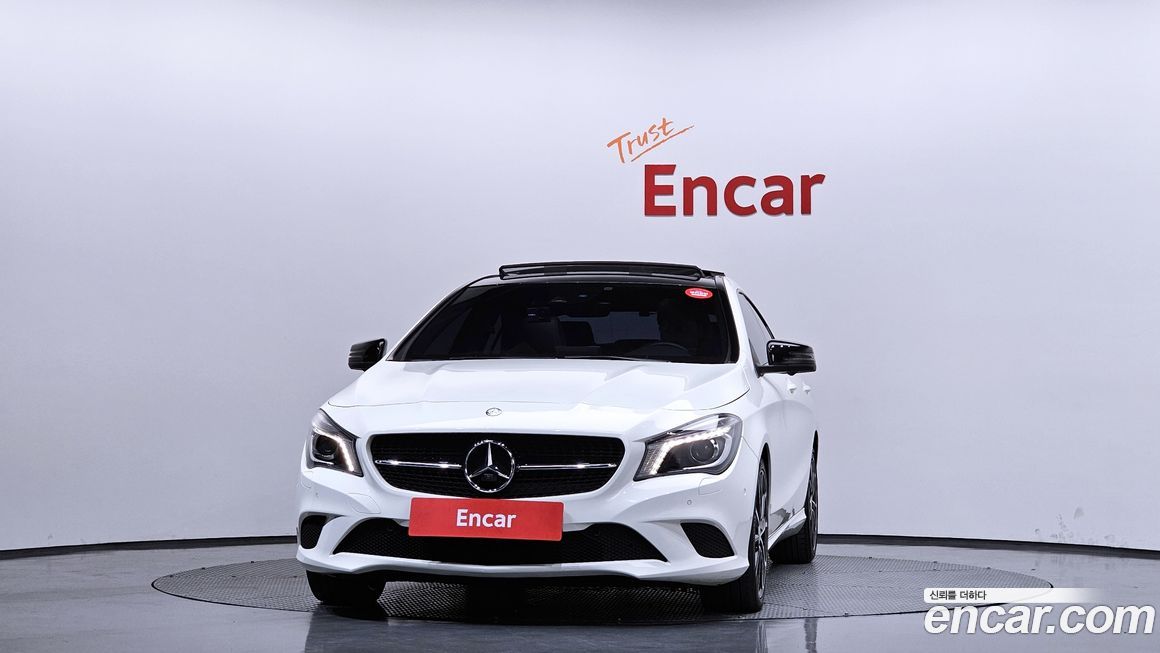 Mercedes-Benz CLA-Class 2015