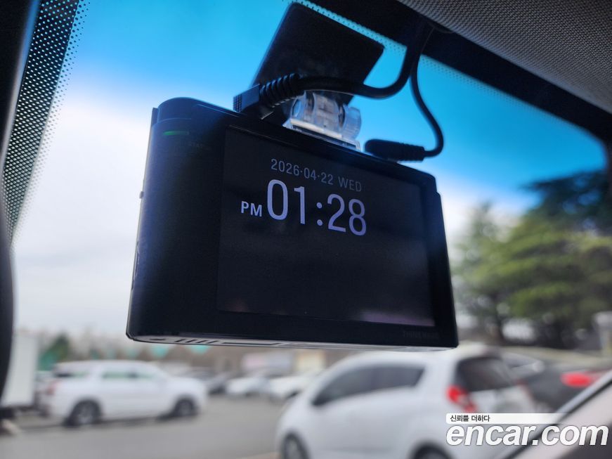 Hyundai Genesis 2016