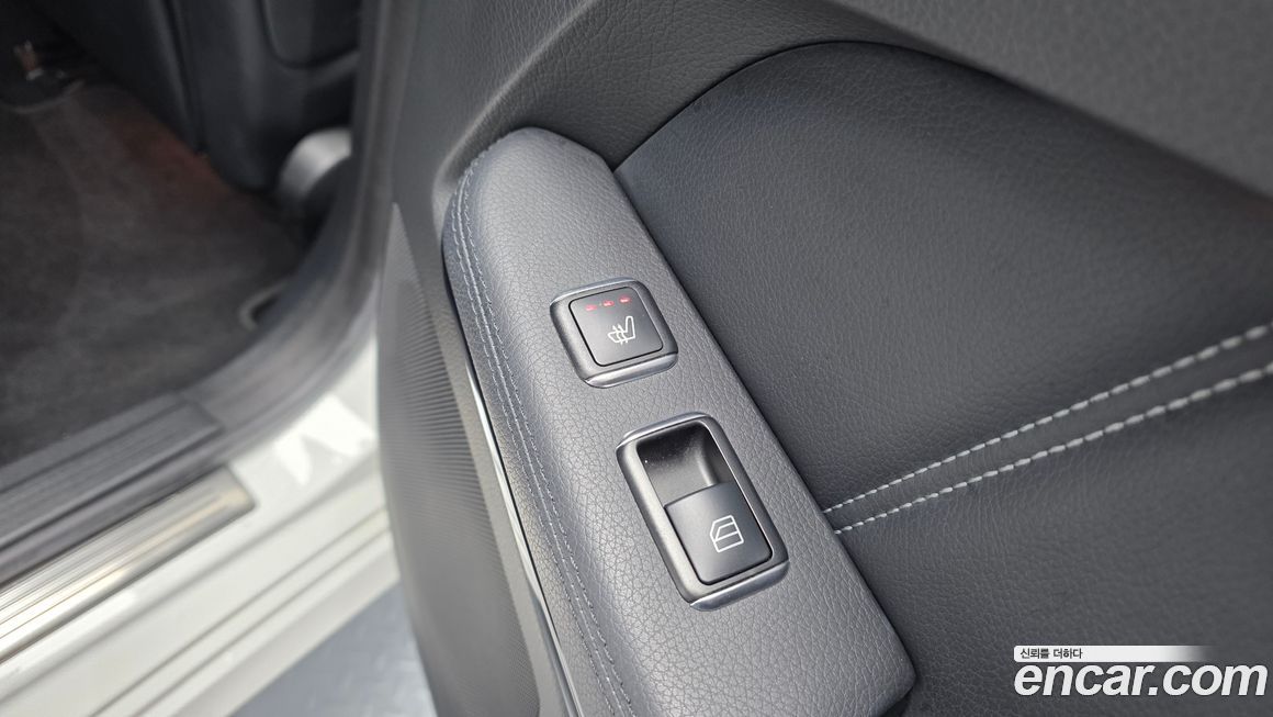 Mercedes-Benz E-Class 2014