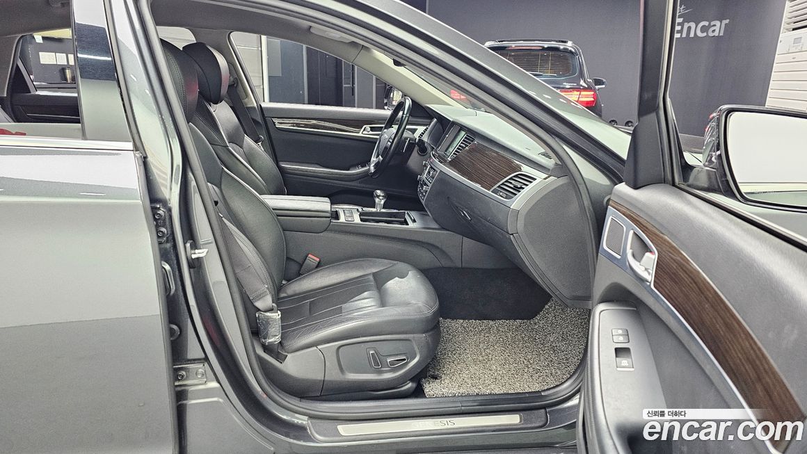 Genesis G80 2018