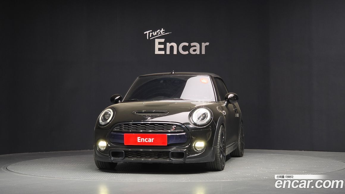 Mini Cooper Convertible 2016