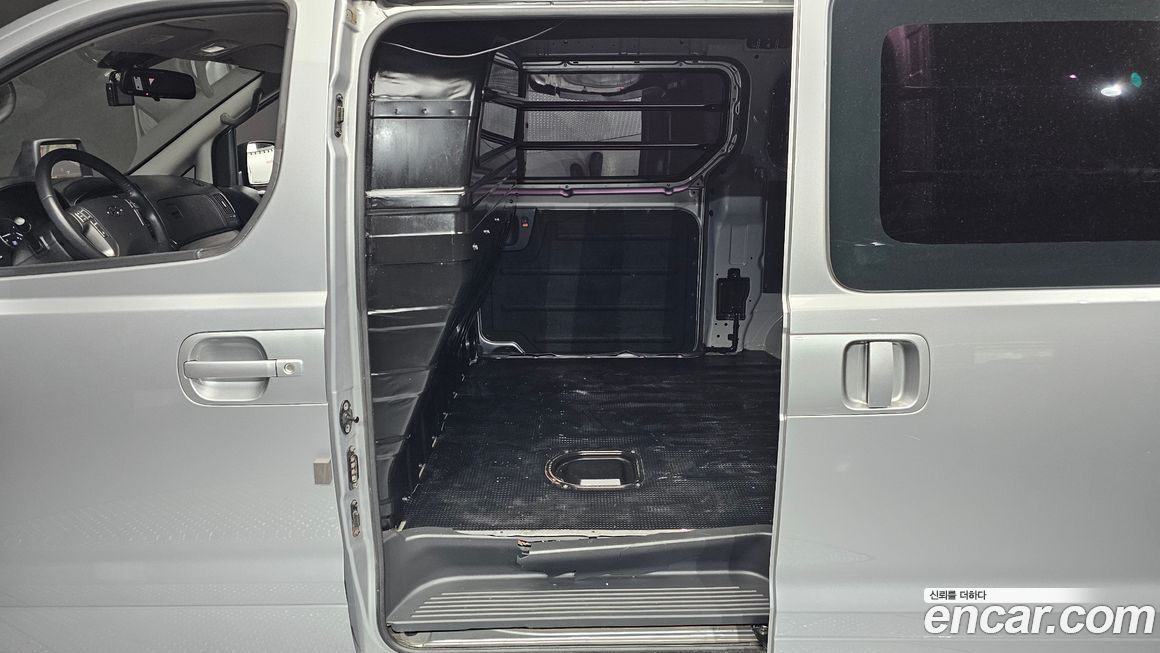 Hyundai Starex 2020