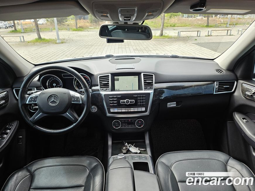 Mercedes-Benz M-class 2014