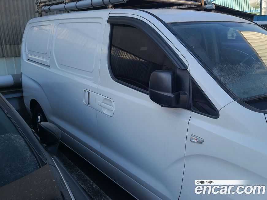 Hyundai Starex 2019