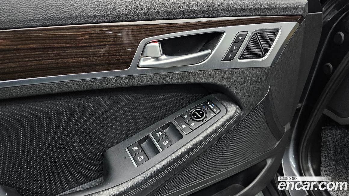 Genesis G80 2018