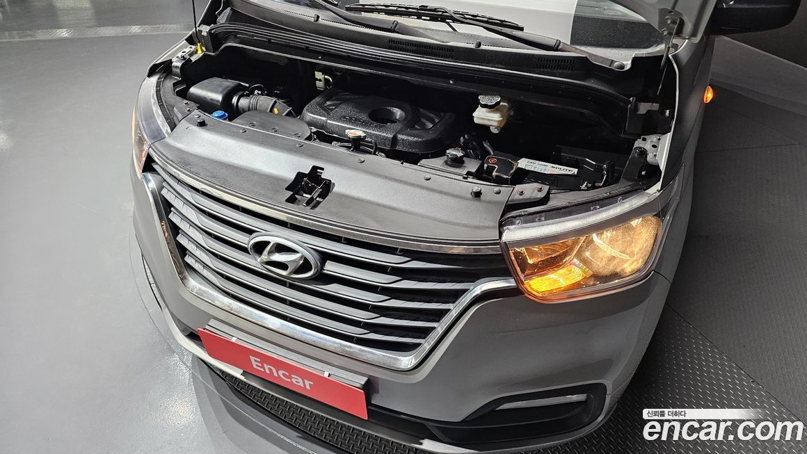 Hyundai Starex 2020