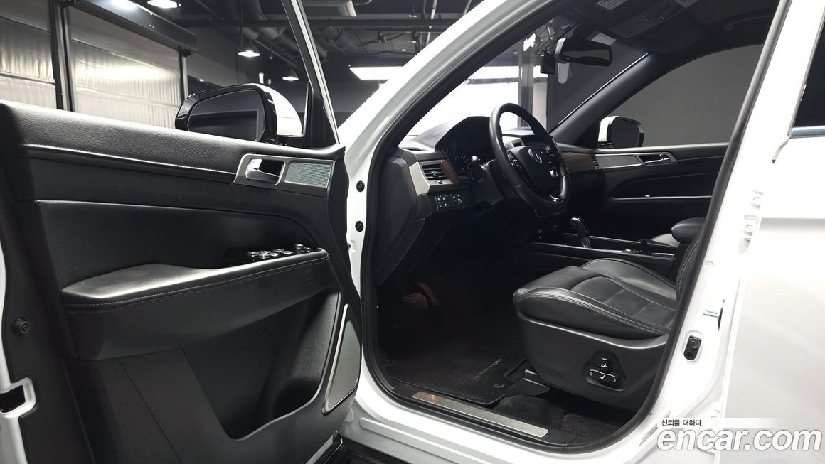 KG_Mobility_Ssangyong Rexton 2018