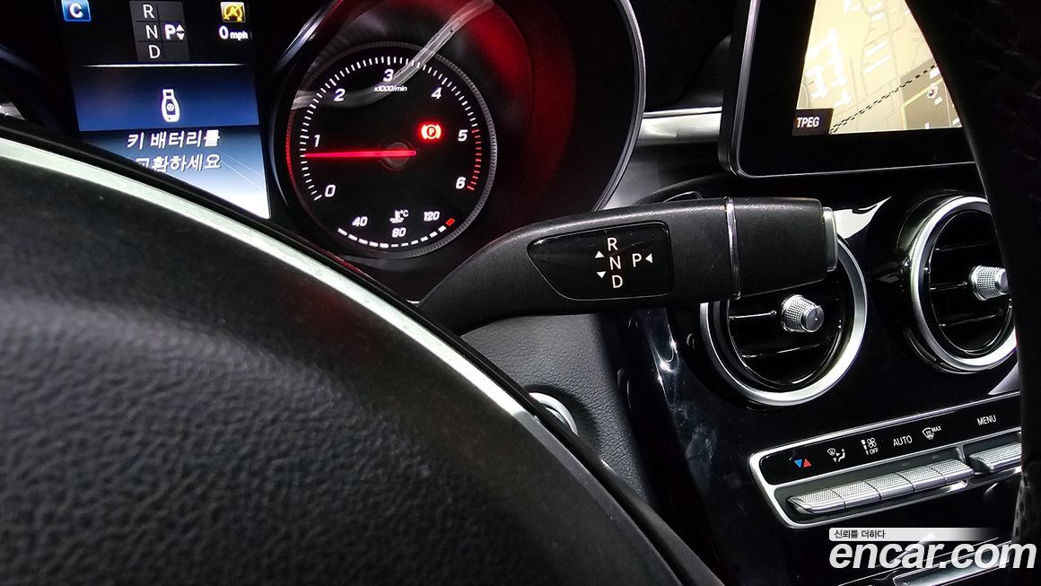 Mercedes-Benz C-Class 2016