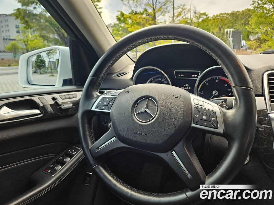 Mercedes-Benz M-class 2014
