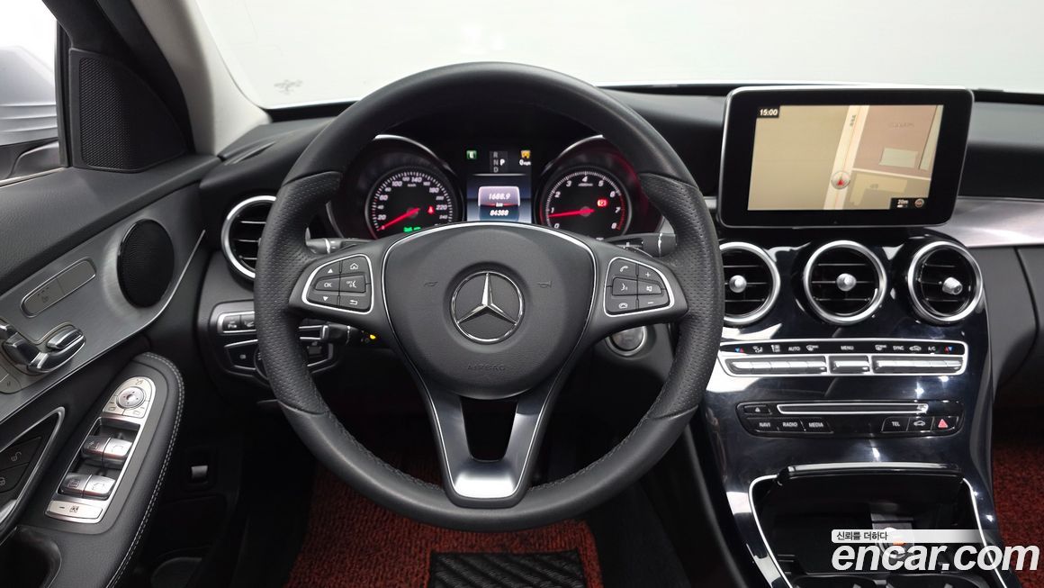 Mercedes-Benz C-Class 2018