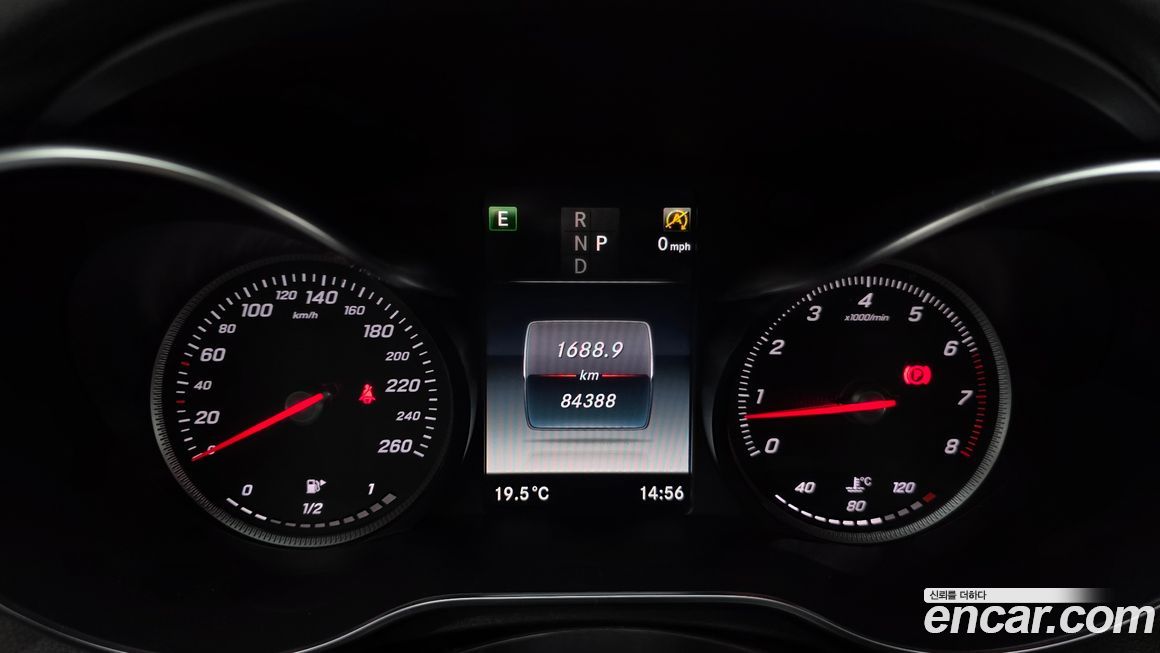 Mercedes-Benz C-Class 2018