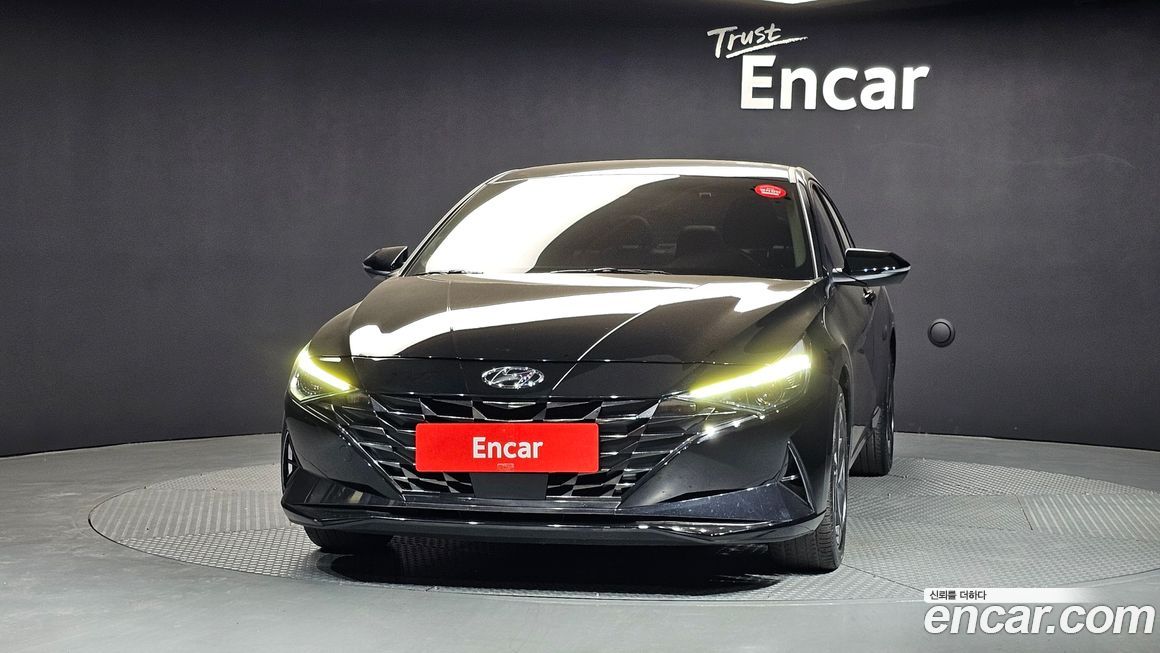 Hyundai AVANTE 2021