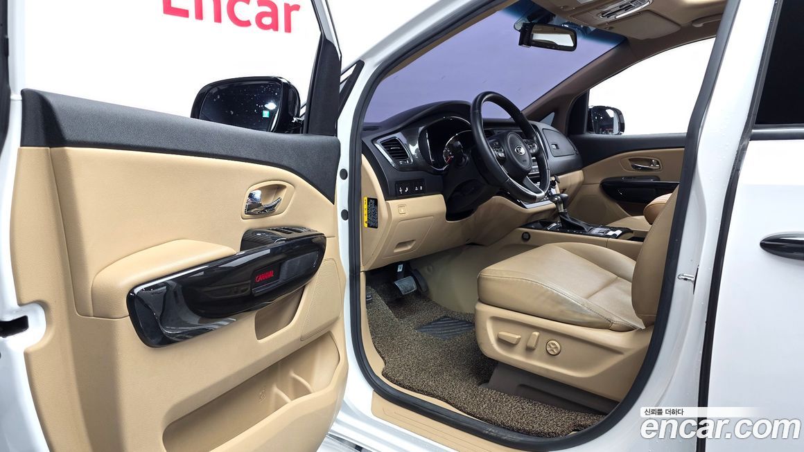 Kia Canival 2018