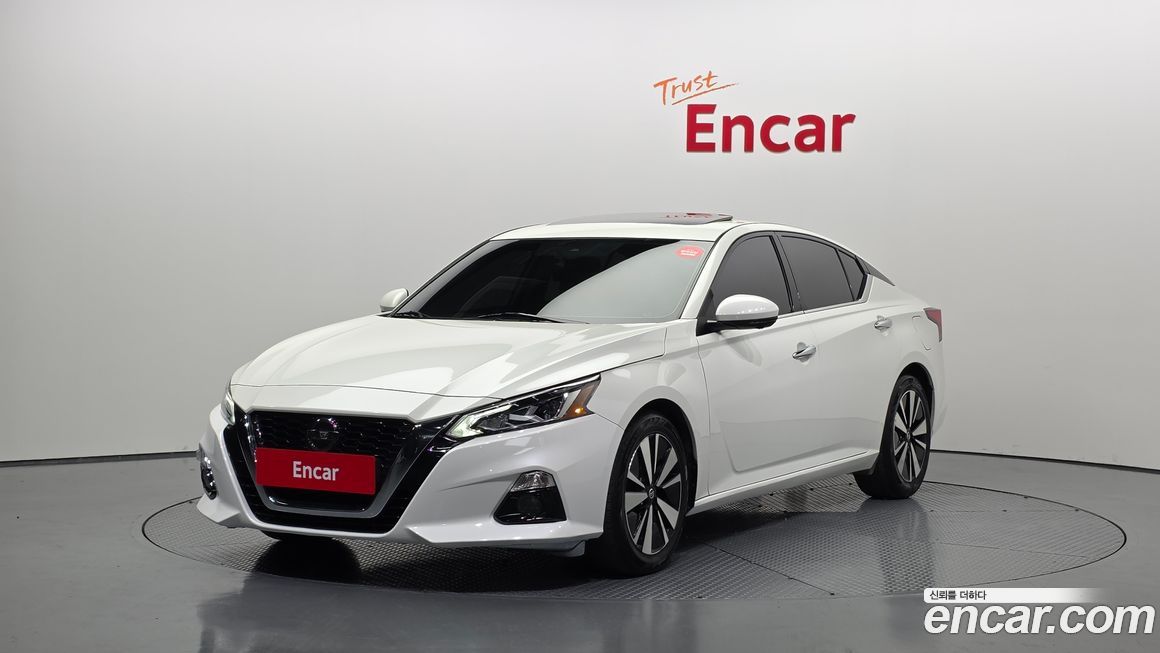 Nissan Altima 2019