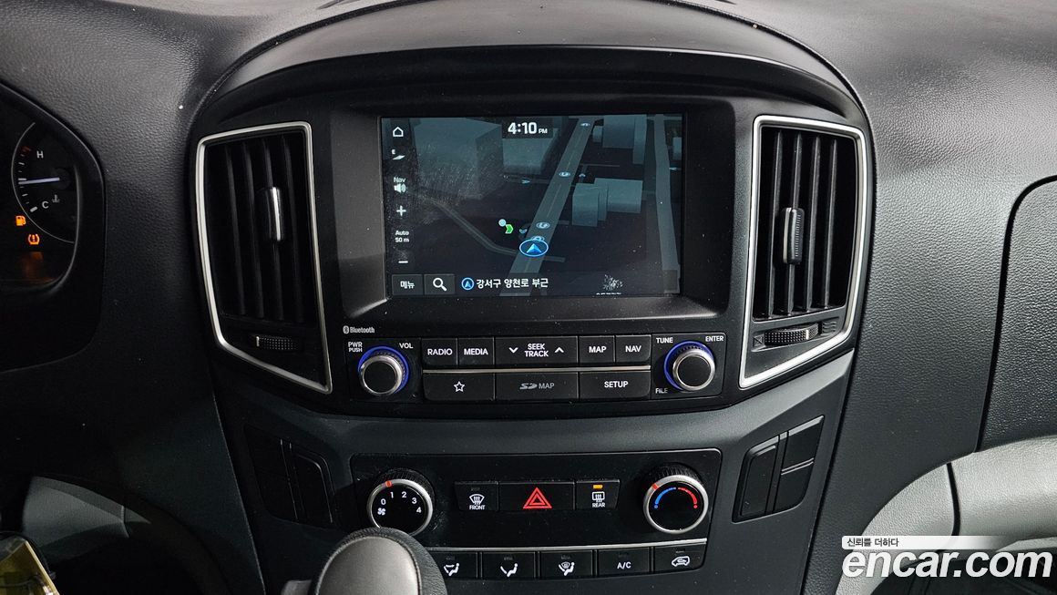 Hyundai Starex 2019