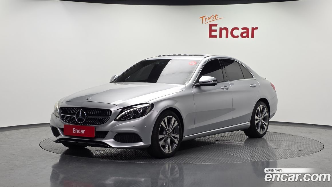 Mercedes-Benz C-Class 2018
