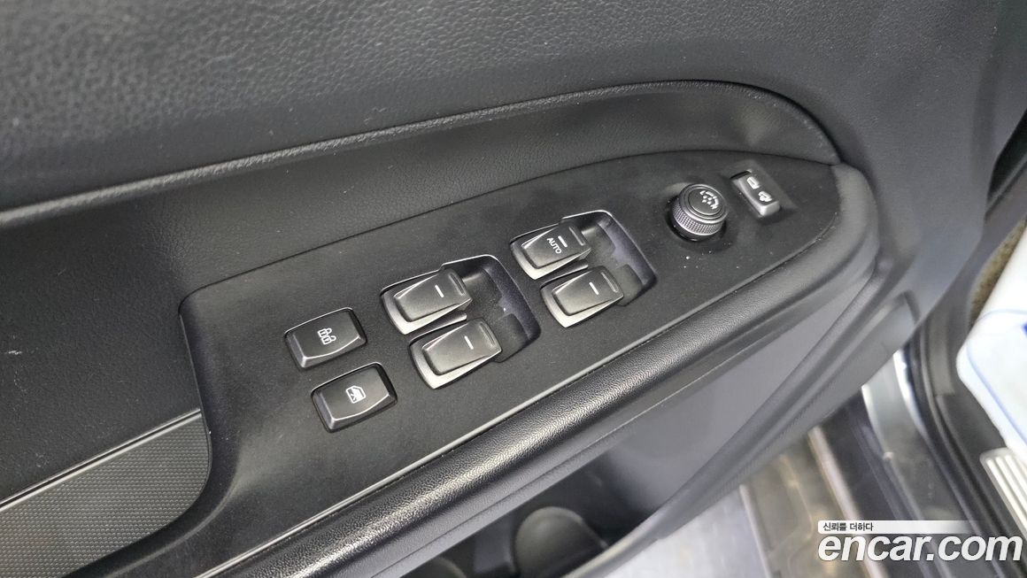 KG_Mobility_Ssangyong Rexton 2020