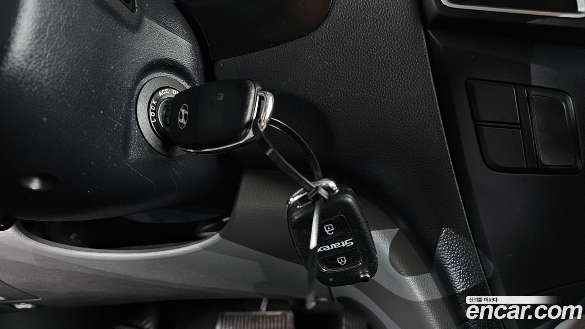 Hyundai Starex 2019