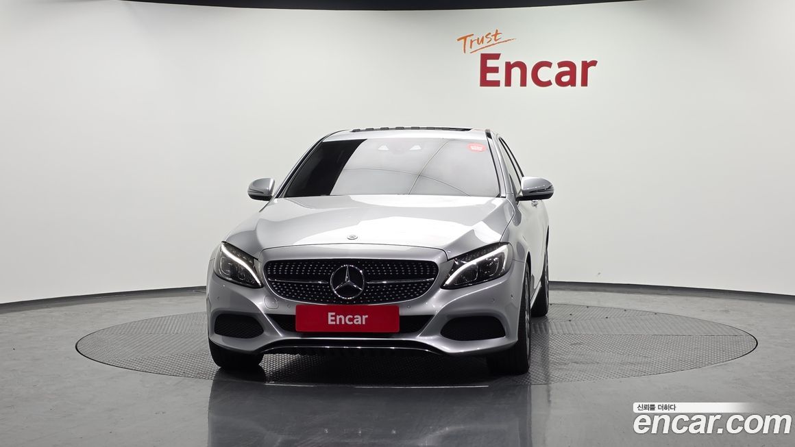 Mercedes-Benz C-Class 2018