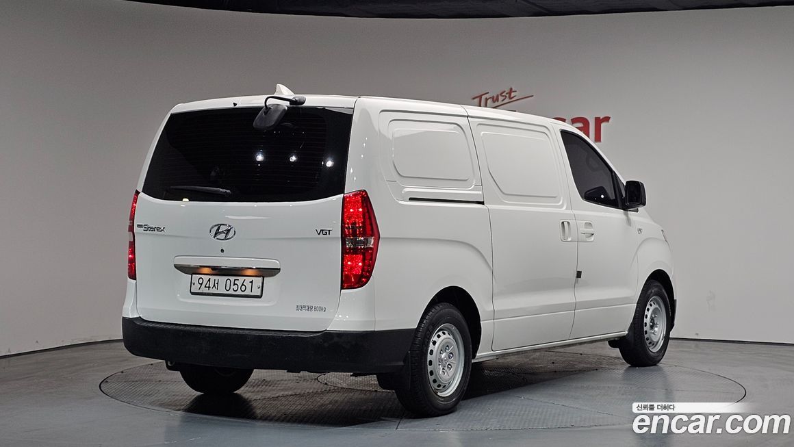 Hyundai Starex 2019