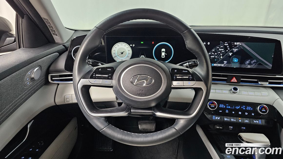 Hyundai AVANTE 2021