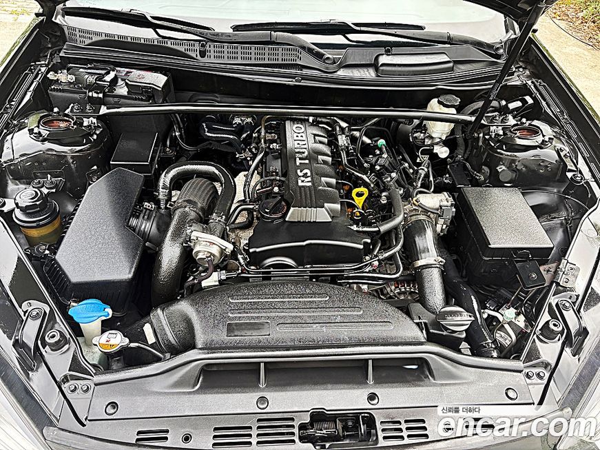 Hyundai Genesis 2012