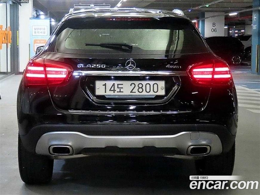 Mercedes-Benz GLA-Class 2019