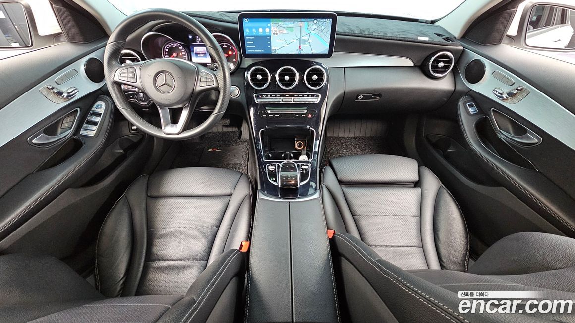Mercedes-Benz C-Class 2018