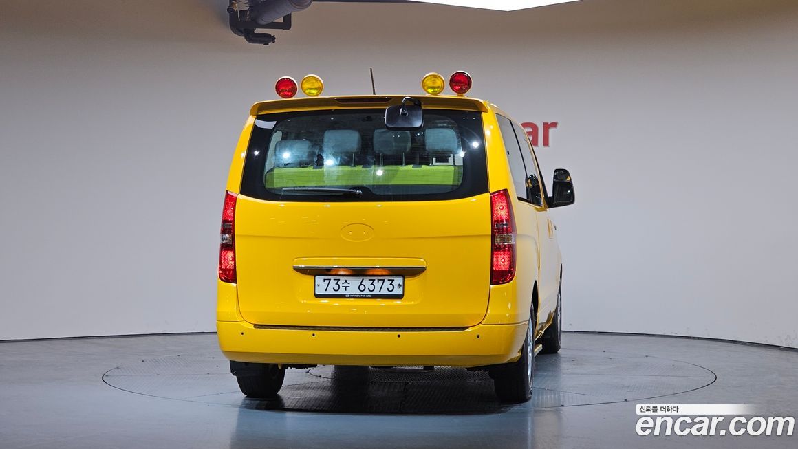 Hyundai Starex 2019