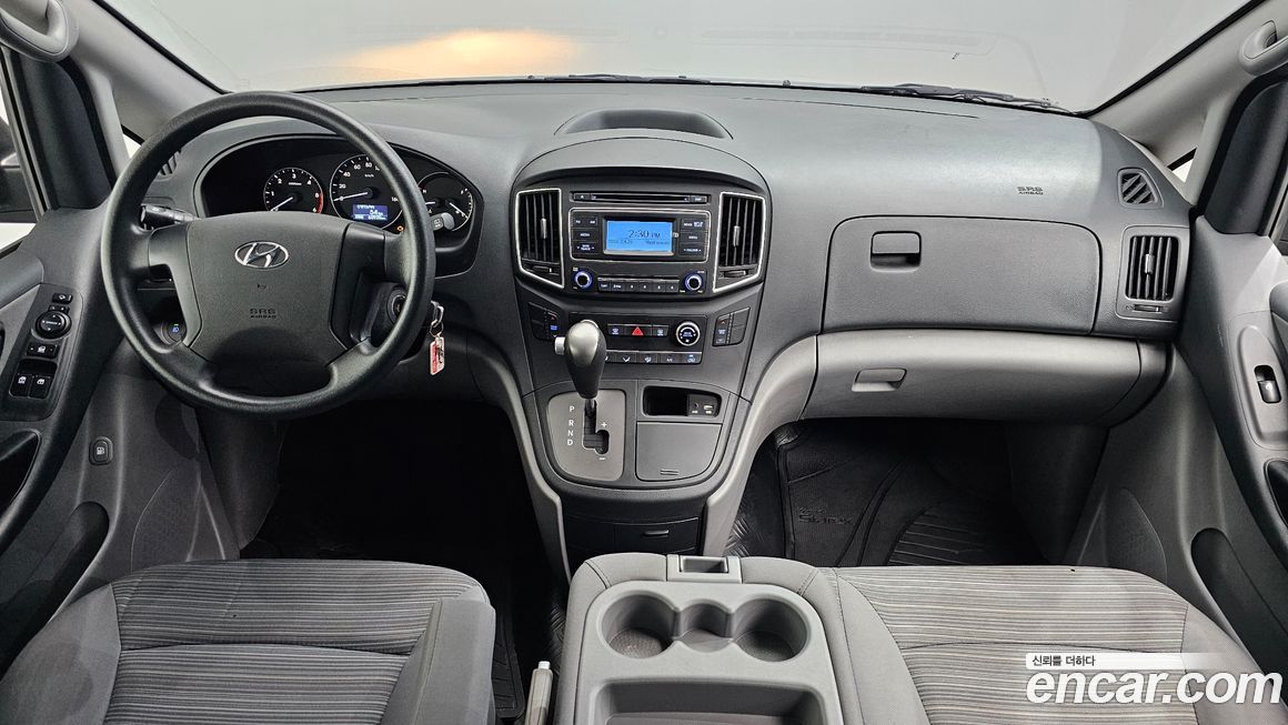 Hyundai Starex 2021