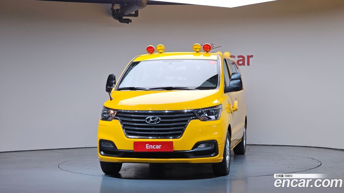 Hyundai Starex 2019