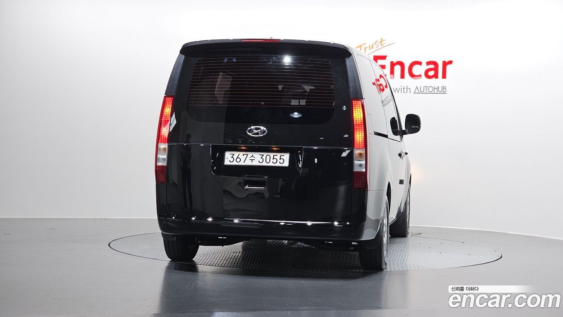Hyundai Staria 2023