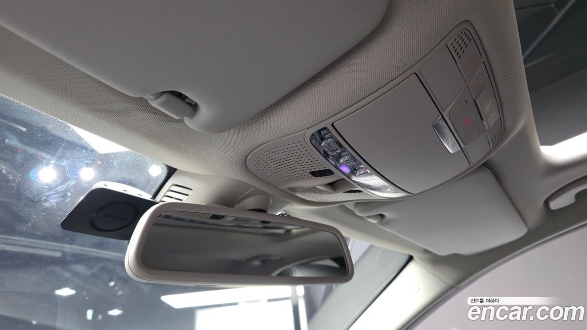 Mercedes-Benz C-Class 2018