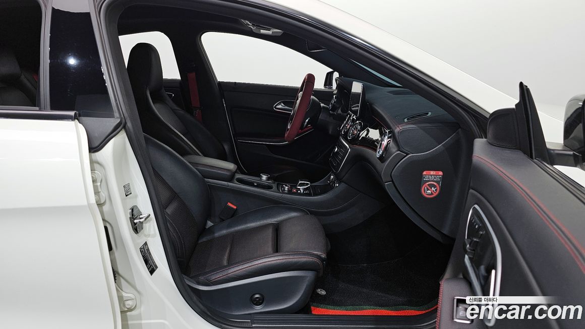 Mercedes-Benz CLA-Class 2016