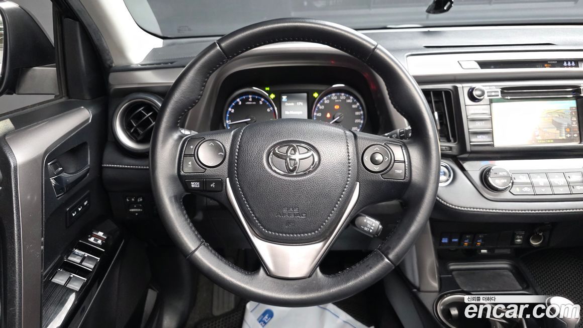 Toyota RAV4 2017