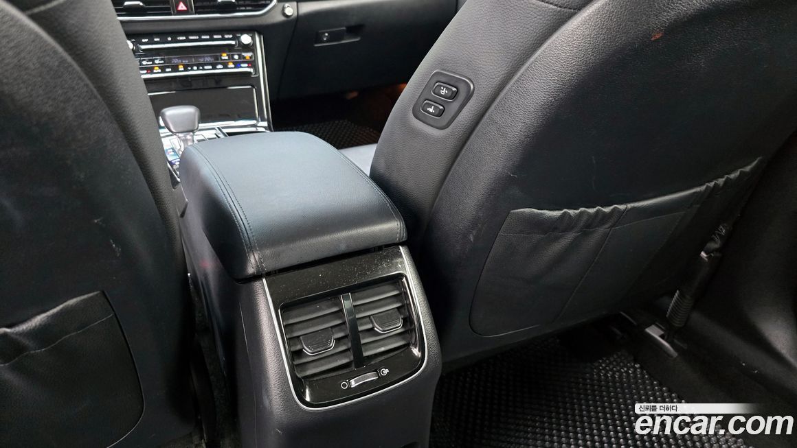 Kia K7 2021