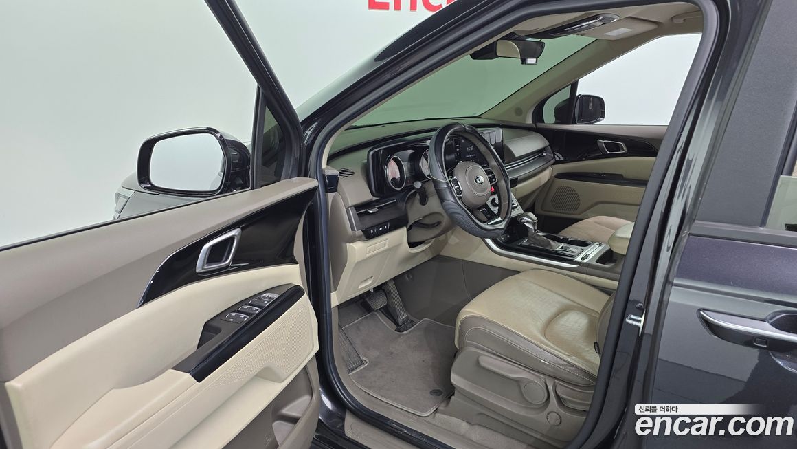 Kia Canival 2021