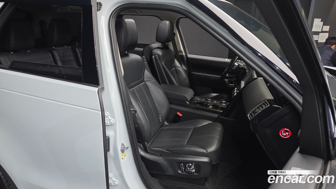 Land Rover Discovery 2019