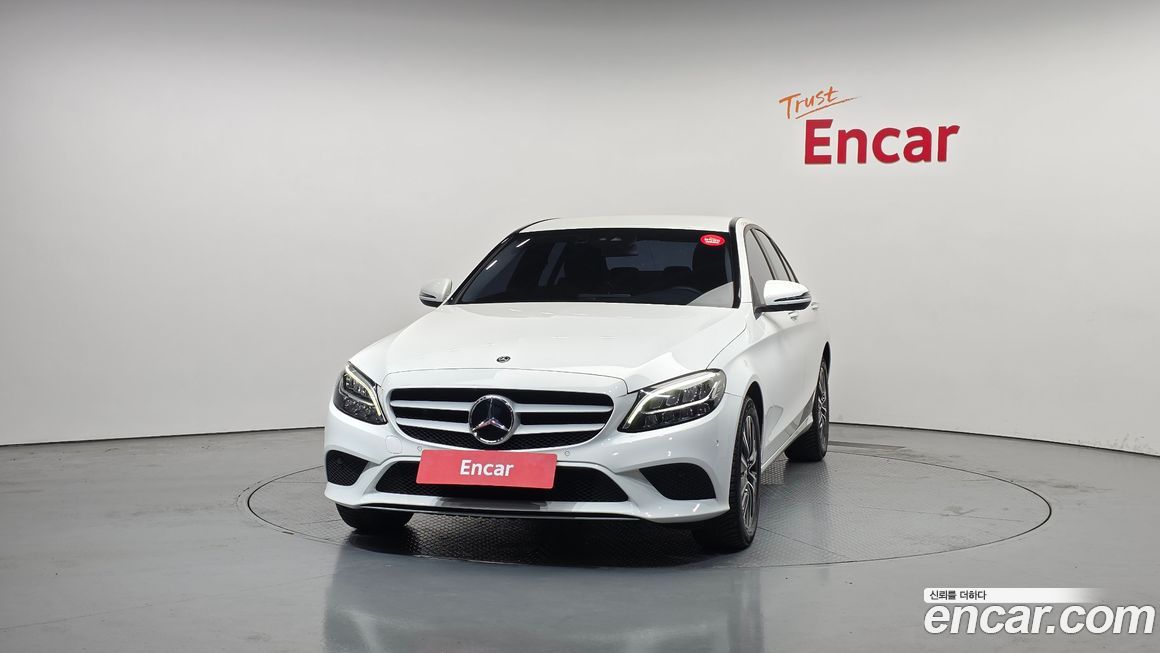 Mercedes-Benz C-Class 2019