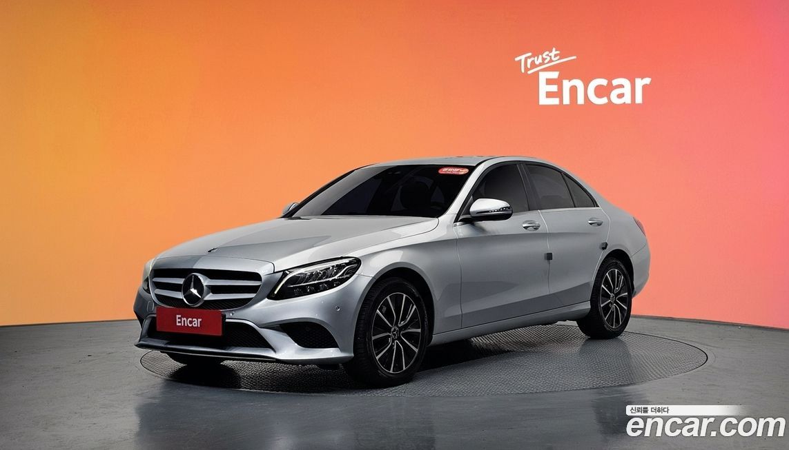 Mercedes-Benz C-Class 2019