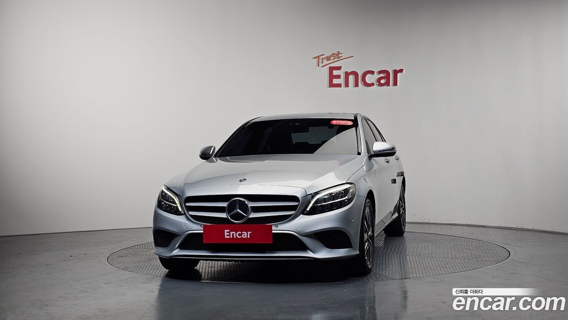 Mercedes-Benz C-Class 2019