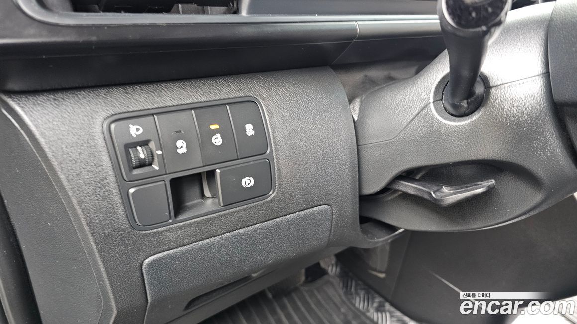 Hyundai Staria 2023